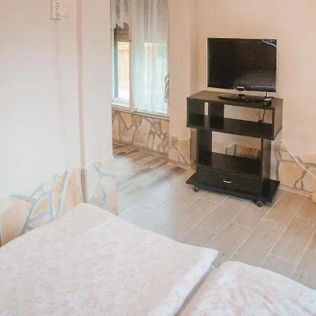 Prázdninový dům Two-bedroom Holiday In Balatonföldvár