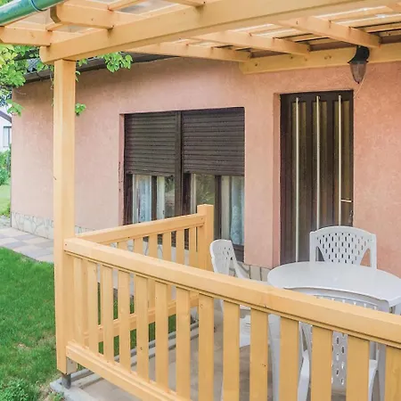 Two-bedroom Holiday In * Balatonföldvár